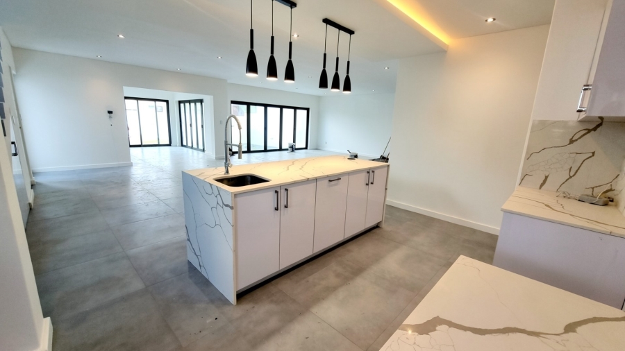 Commercial Property for Sale in Sandown Western Cape